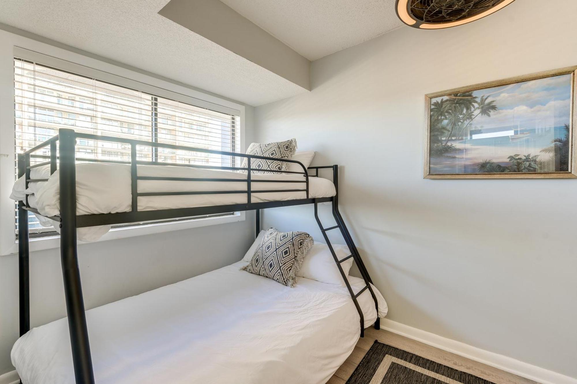 Oceanfront North Myrtle Beach Condo With Indoor Pool Exterior photo