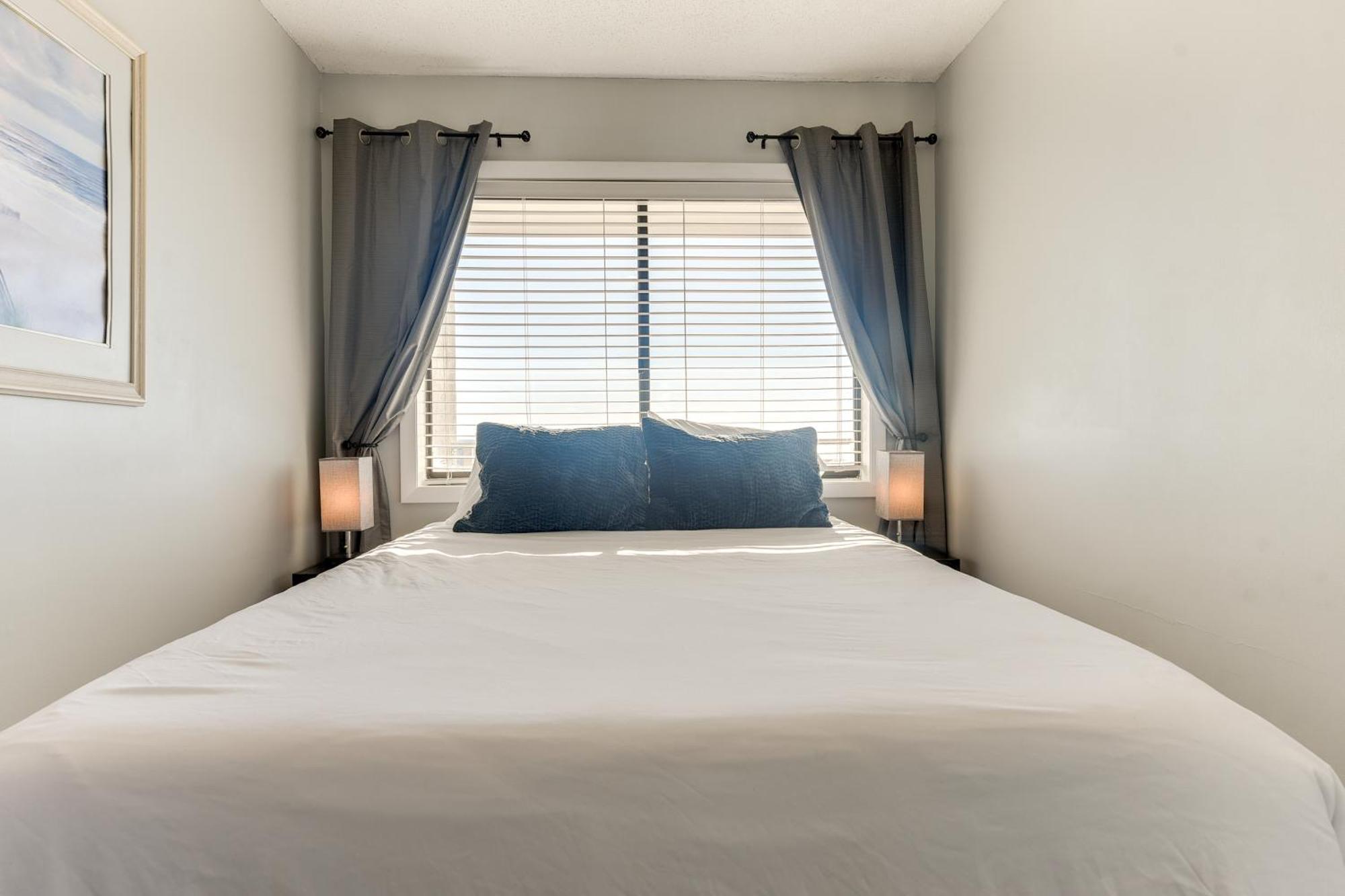 Oceanfront North Myrtle Beach Condo With Indoor Pool Exterior photo