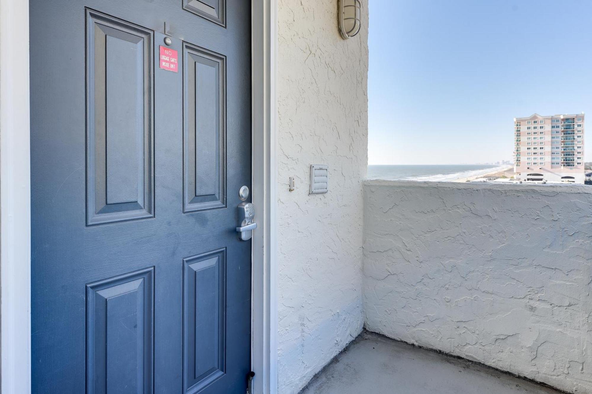 Oceanfront North Myrtle Beach Condo With Indoor Pool Exterior photo