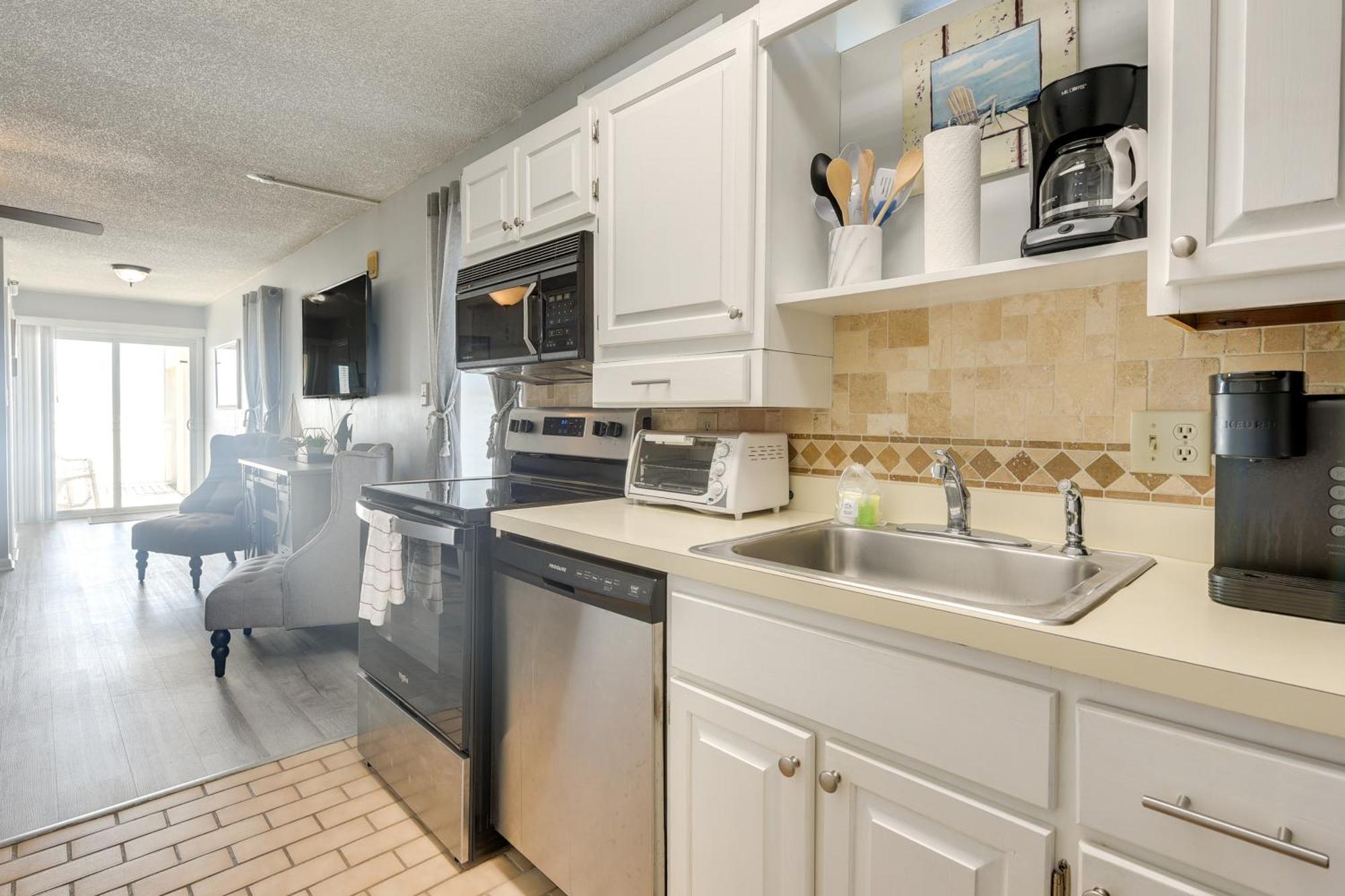 Oceanfront North Myrtle Beach Condo With Indoor Pool Exterior photo